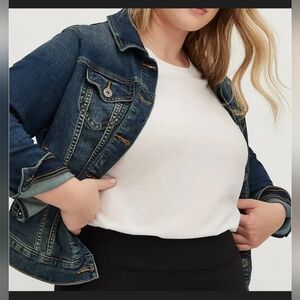 Torrid Premium Denim Jean Jacket Trucker Size 1 XL Dark Wash Country Rodeo Barn